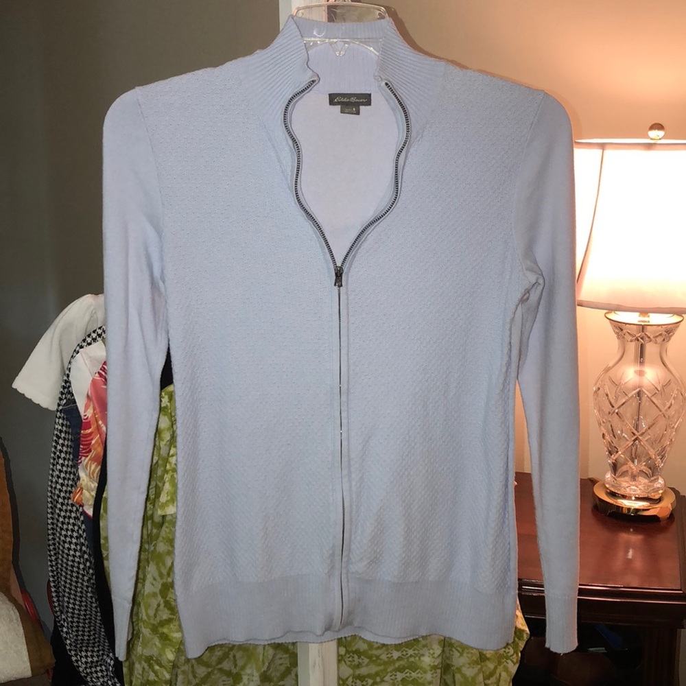 Beautiful Baby Blue top 🦋